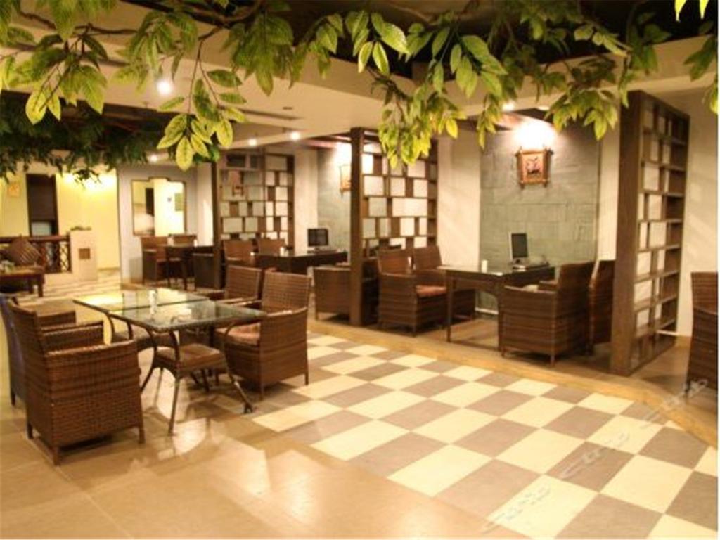 Serengeti Hotel Haikou  Εξωτερικό φωτογραφία